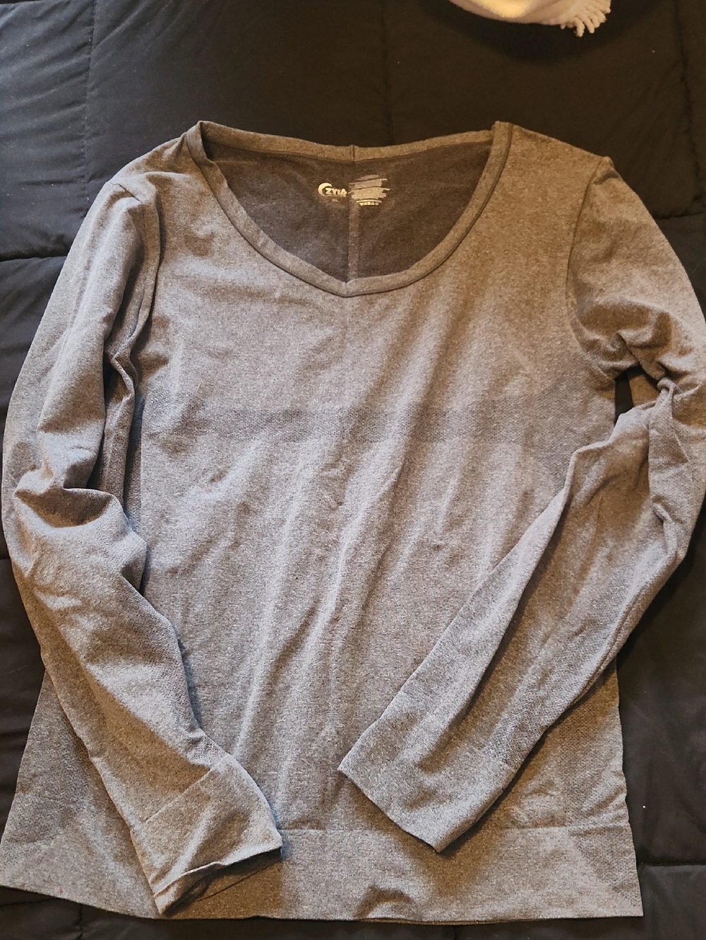ZYIA Gray Scoop Neck Long Sleeve Top